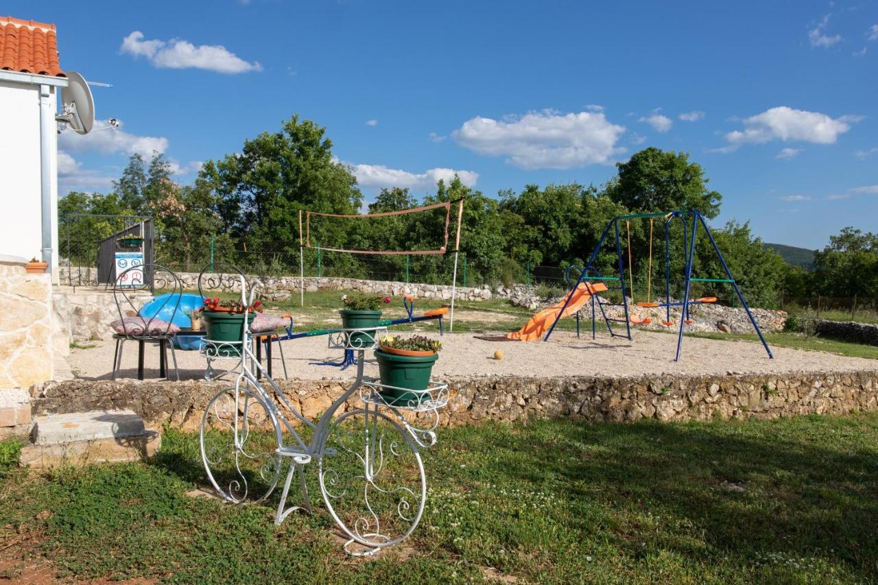Holiday Home Sego With Private Pool Veliki Brocanac Bagian luar foto